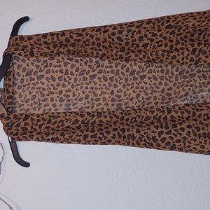Leo print vest